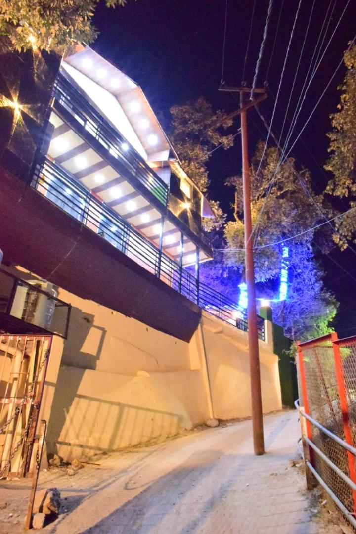 Rudhraksh Villa 4Br- Perfect Vacay Villa Mussoorie Dış mekan fotoğraf