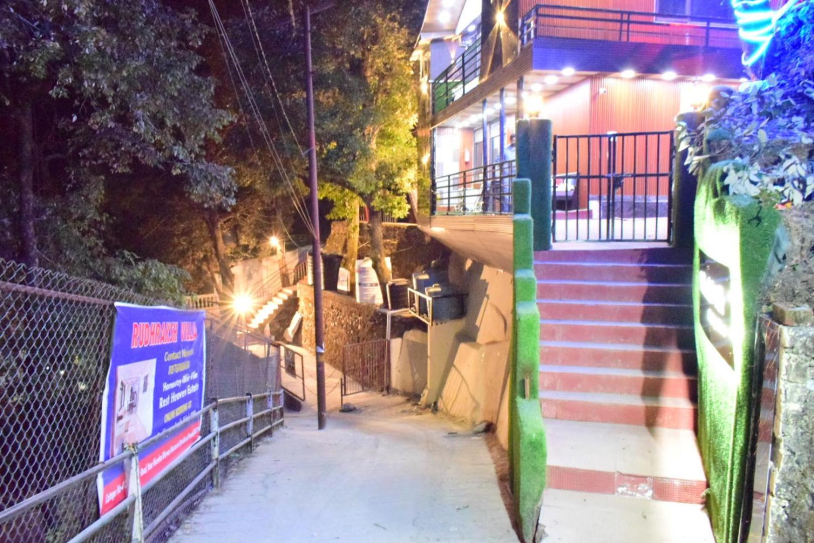 Rudhraksh Villa 4Br- Perfect Vacay Villa Mussoorie Dış mekan fotoğraf