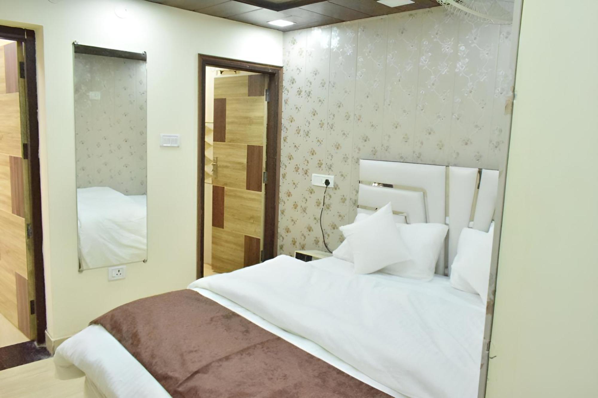 Rudhraksh Villa 4Br- Perfect Vacay Villa Mussoorie Dış mekan fotoğraf
